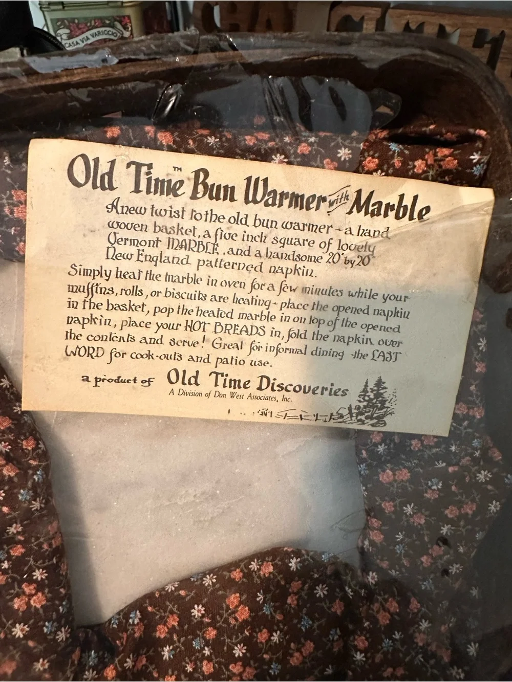 NOS Old Time Discoveries Bun Warmer with Marble